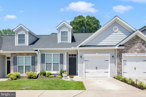 12608 River Crossing Way, Fredericksburg, VA 22407