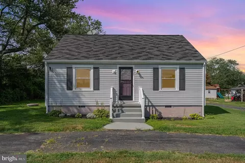6705 Harrison Rd, Fredericksburg, VA 22407
