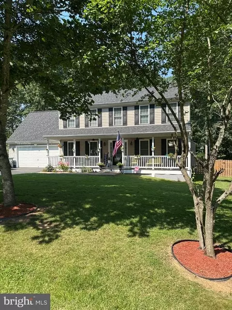 9402 Hickory Hill Dr, Fredericksburg, VA 22408