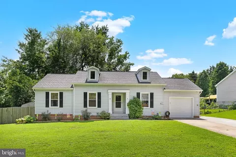 10813 Bent Tree Dr, Fredericksburg, VA 22407