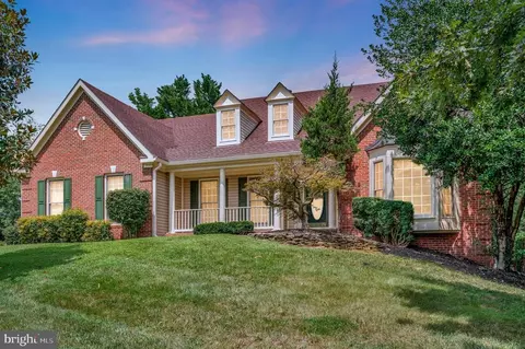 10101 Fullerton Ct, Fredericksburg, VA 22408