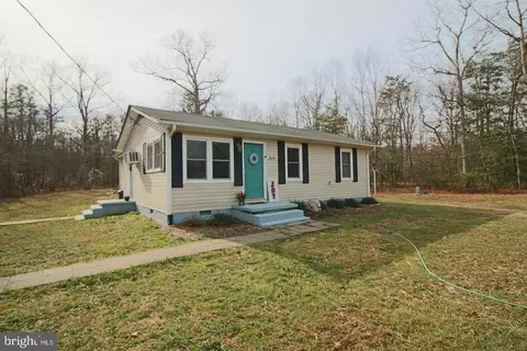 3606 Summit Crossing Rd, Fredericksburg, VA 22408