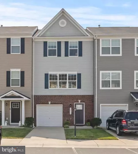 2433 Drake Ln, Fredericksburg, VA 22408