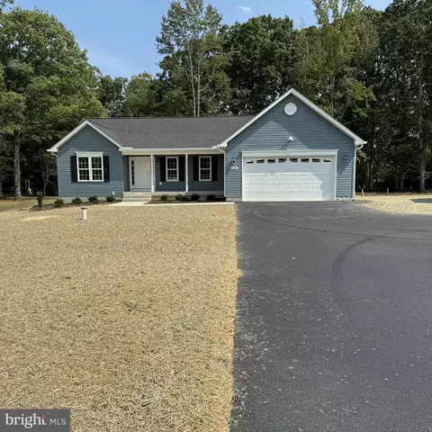 12107 Andora Dr, Fredericksburg, VA 22407