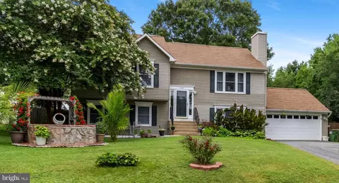 11612 Kenton Dr, Fredericksburg, VA 22407