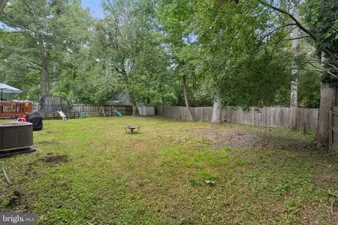 8 Olympic Dr, Fredericksburg, VA 22408 photo 25