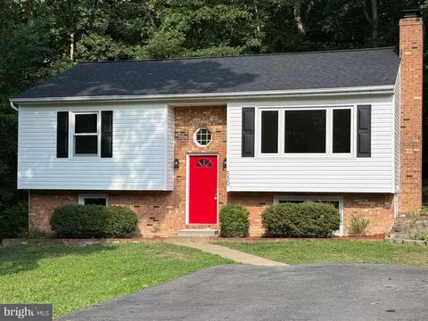 330 Albany St, Fredericksburg, VA 22407