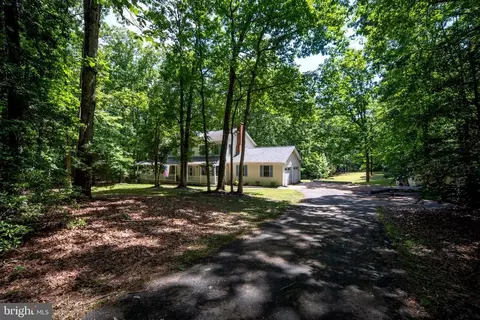 13403 Motts Run Rd, Fredericksburg, VA 22407