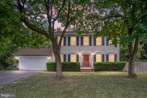 6012 Wickenden St, Fredericksburg, VA 22407
