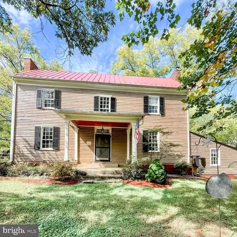 6207 River Rd, Fredericksburg, VA 22407
