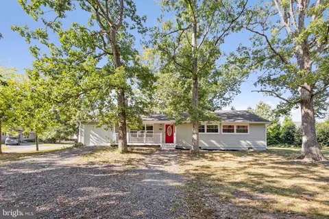 12350 Five Mile Rd, Fredericksburg, VA 22407
