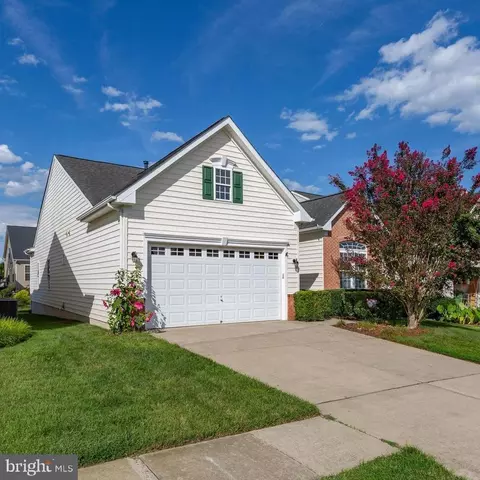 5623 E Kesslers Xing E, Fredericksburg, VA 22407