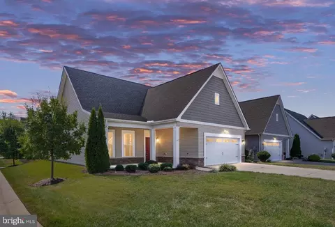 12211 Glen Oaks Dr, Fredericksburg, VA 22407