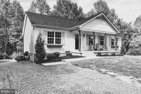 5224 Pendleton Farm Rd, Bumpass, VA 23024