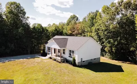 5224 Pendleton Farm Rd, Bumpass, VA 23024