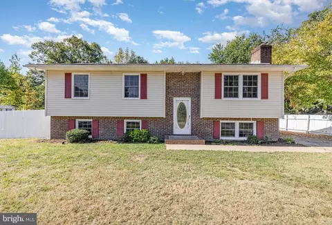 5500 Peters Ln, Fredericksburg, VA 22407
