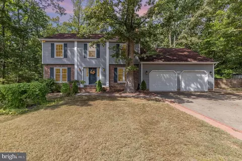11310 Crown Ct, Fredericksburg, VA 22407