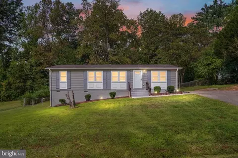 6709 Reindeer Ct, Fredericksburg, VA 22407
