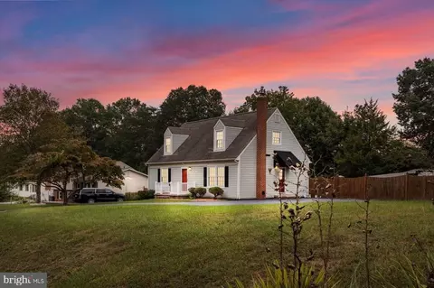 6026 Massaponax Dr, Fredericksburg, VA 22407
