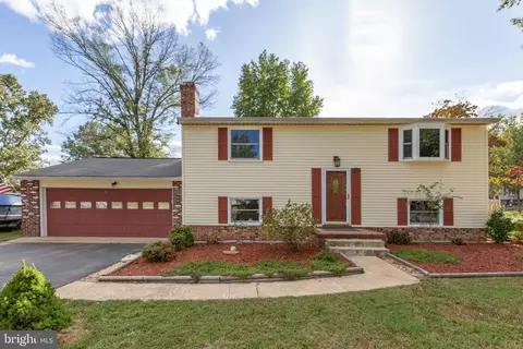 5528 Tallow St, Fredericksburg, VA 22407