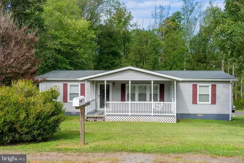 5924 Bradley Ln, Spotsylvania, VA 22551