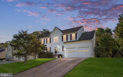 4114 Mossy Bank Ln, Fredericksburg, VA 22408