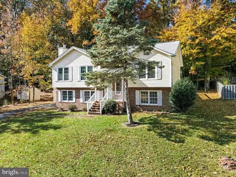 6310 Wendover Ct, Fredericksburg, VA 22407