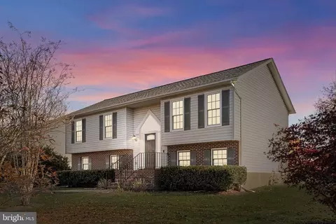 11513 Brian Dr, Fredericksburg, VA 22407