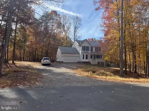9306 Rapidan Dr, Fredericksburg, VA 22407