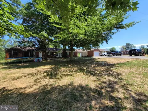 3736 Massaponax Church Rd, Fredericksburg, VA 22408