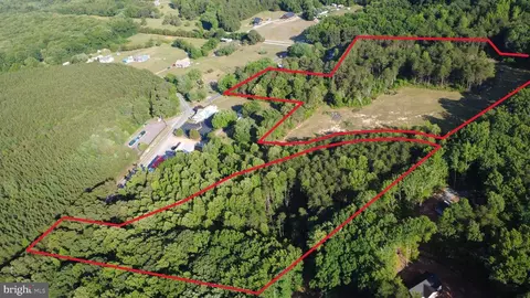 85 Carlton Dr, Bumpass, VA 23024