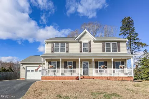 6109 Sunny Meadows Dr, Fredericksburg, VA 22407