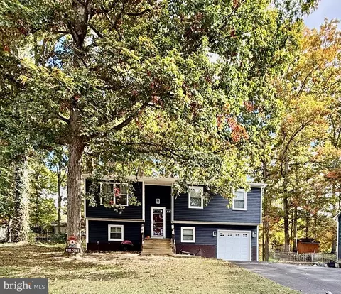 410 Albany St, Fredericksburg, VA 22407