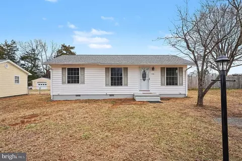 408 Hamilton St, Fredericksburg, VA 22408