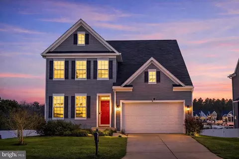 6317 Courtland Park Dr, Fredericksburg, VA 22407