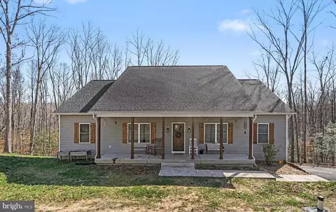 2724 Patriot Ln, Fredericksburg, VA 22408