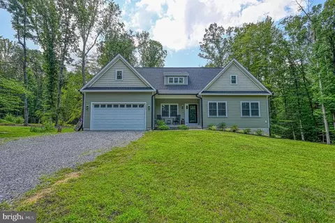 10052 Fairview Rd, Partlow, VA 22534