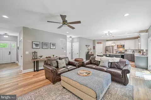 10052 Fairview Rd, Partlow, VA 22534 photo 9