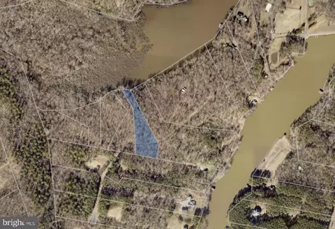 Southlake Dr, Spotsylvania, VA 22551