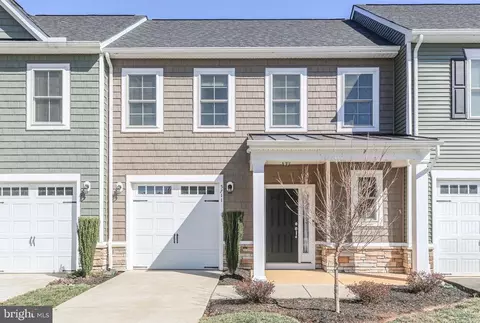 5711 Finley Rose Ct, Fredericksburg, VA 22407