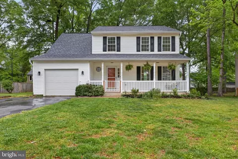 10111 Sharon Springs Dr, Fredericksburg, VA 22408