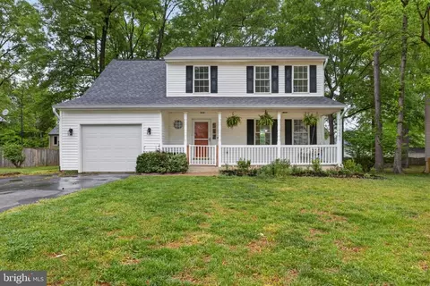 10111 Sharon Springs Dr, Fredericksburg, VA 22408