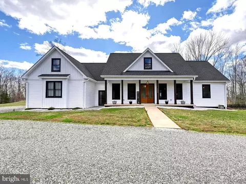 4600 Magnolia Harbour Dr, Spotsylvania, VA 22551