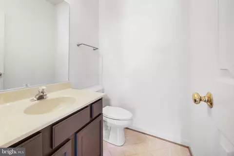 4318 Bridlepath Ct, Fredericksburg, VA 22408
