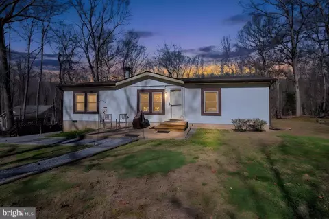 15109 Rose Valley Dr, Mineral, VA 23117