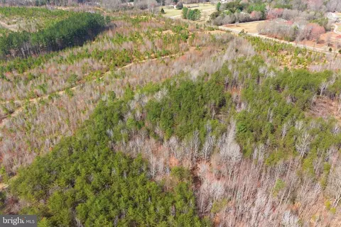 5190 Dickerson Rd, Partlow, VA 22534 photo 8