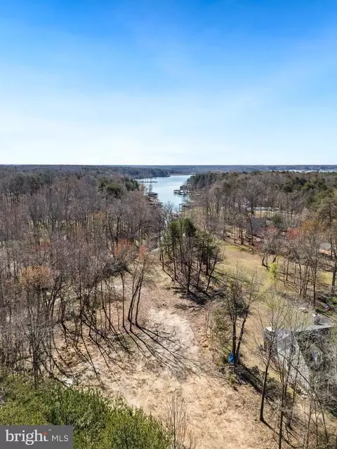 2501 Lake Forest Ln, Bumpass, VA 23024
