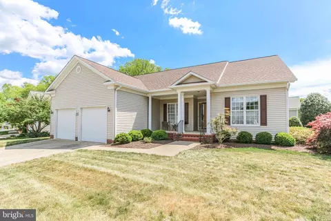 3008 Saint Annes Ct, Fredericksburg, VA 22408
