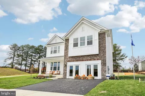 11789 Wales Dr, Fredericksburg, VA 22407