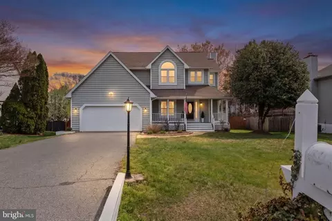 12005 Arbor Glen Dr, Fredericksburg, VA 22407